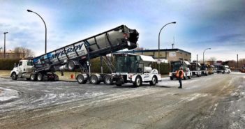 Opération nids de poule à Montréal : machinerie à éviter pour les camions