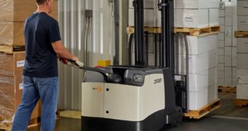 Gerbeur de Crown Equipment