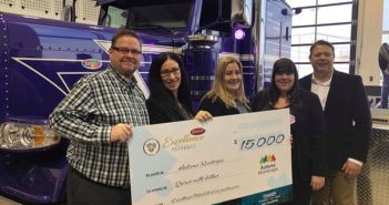 Excellence Peterbilt et ses partenaires remettent plus de 15 000 $ à Autisme Montérégie