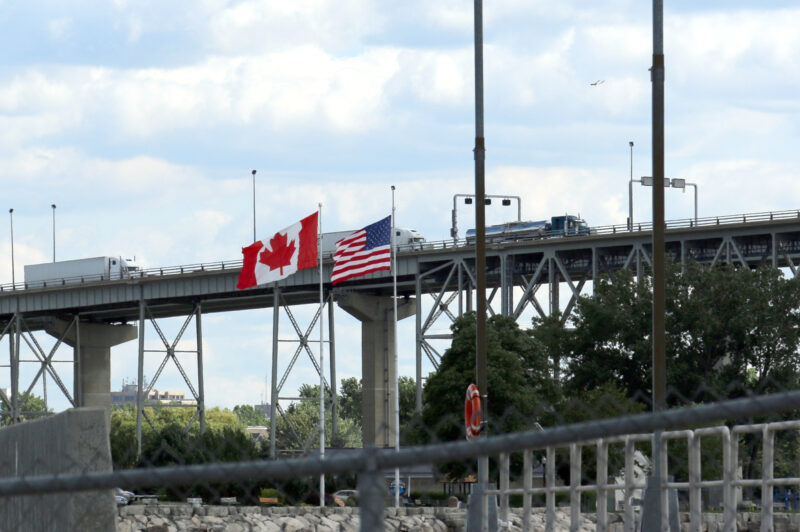 Frontière Canado-États-Unis.
