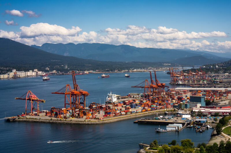 <strong>Incertitude dans les ports de Colombie-Britannique alors qu'un accord se dessine</strong> article image
