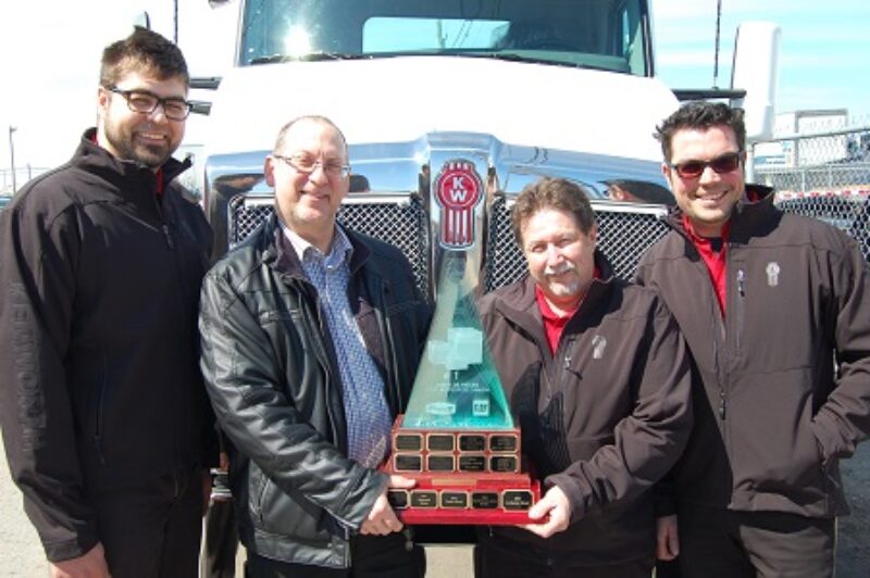 Kenworth Québec remporte la coupe Loveland article image