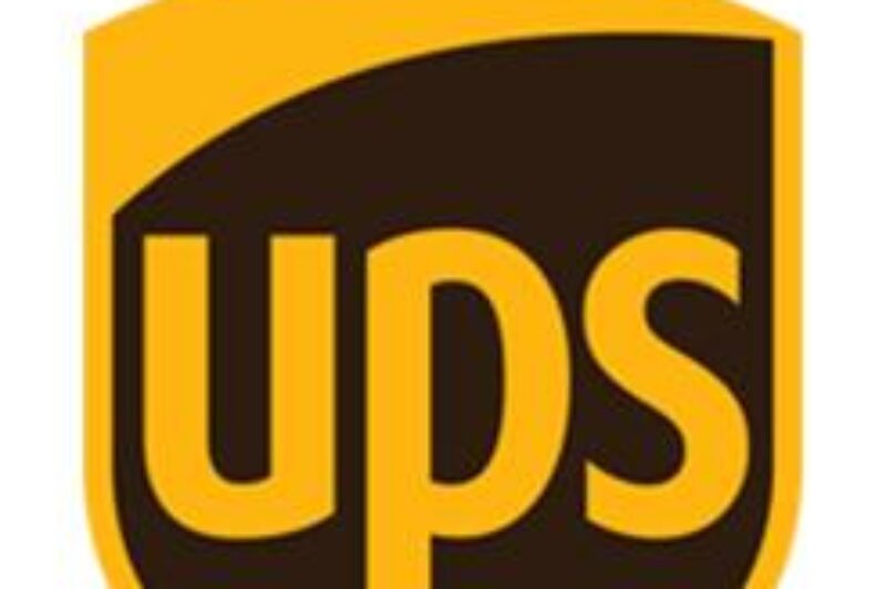 UPS accélère l'acheminement des colis pour les entreprises et consommateurs en ligne canadiens article image