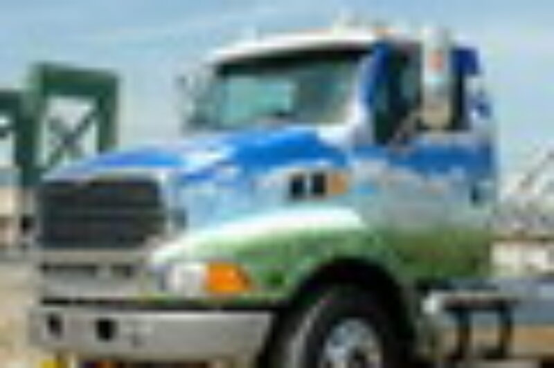 STERLING’S FIRST LNG TRUCK article image
