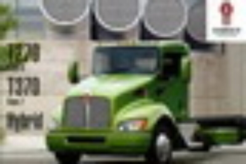 Brochure de camions à moteurs hybrides article image