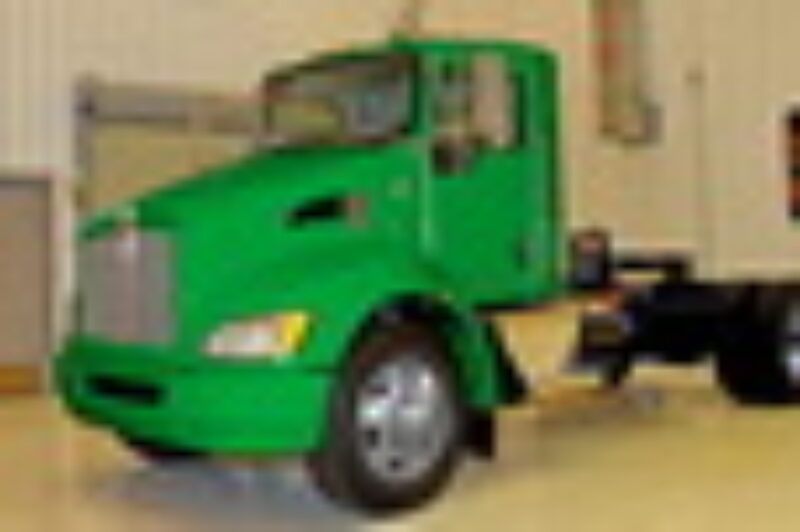 Tracteur KW à motorisation hybride article image