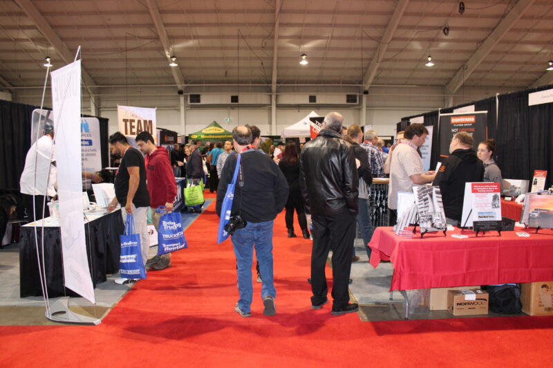 Le pavillon du recrutement, toujours aussi populaire à Truck World article image