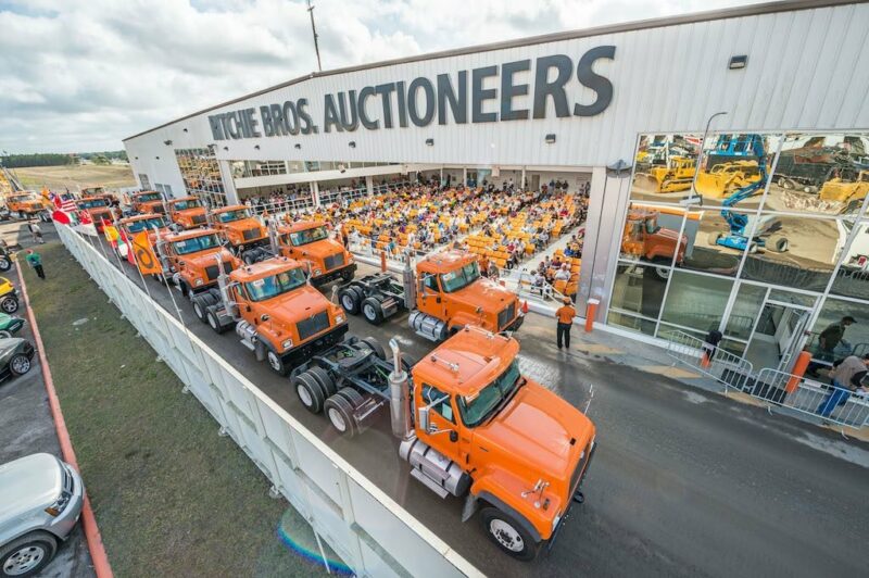 Ritchie Bros. tient sa plus grande vente aux enchères canadienne de 2018 article image