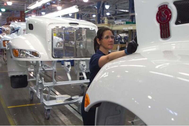 L’usine Paccar de Ste-Thérèse certifiée aux dernières normes environnementales ISO article image