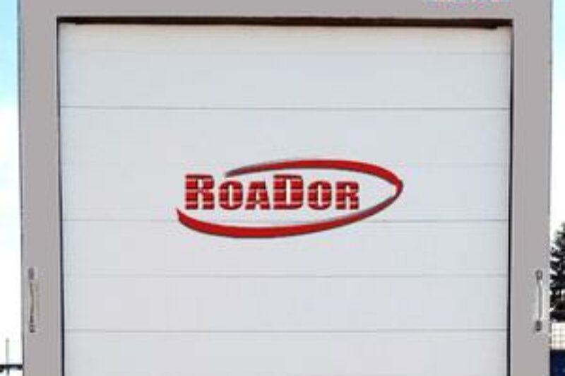 RoaDor change d’image et devient McLaren Doors article image