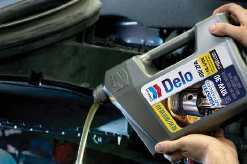 De l’huile Chevron FA-4 dans les veines des Freightliner et Western Star à moteur Detroit article image