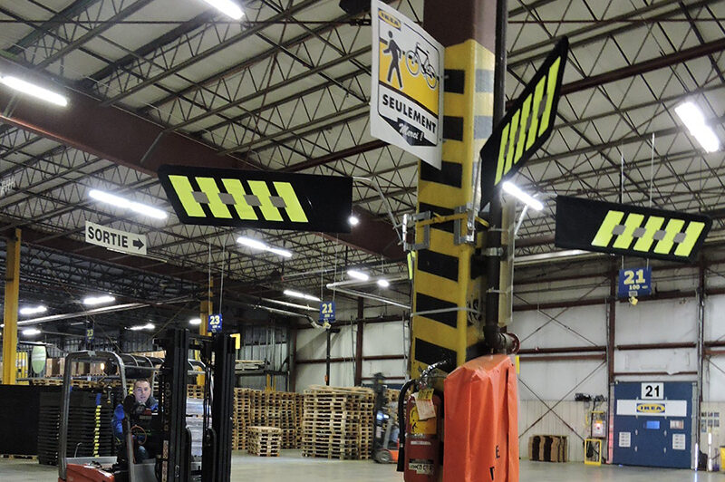 Système de signalisation sécuritaire pour  chariots élévateurs inventé par un cariste d’Ikea Brossard article image