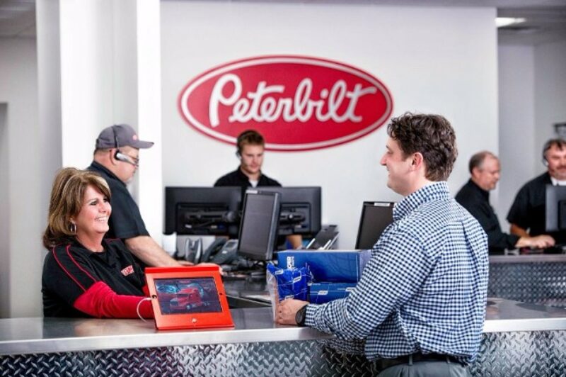 Peterbilt : Employeur de choix pour les femmes article image