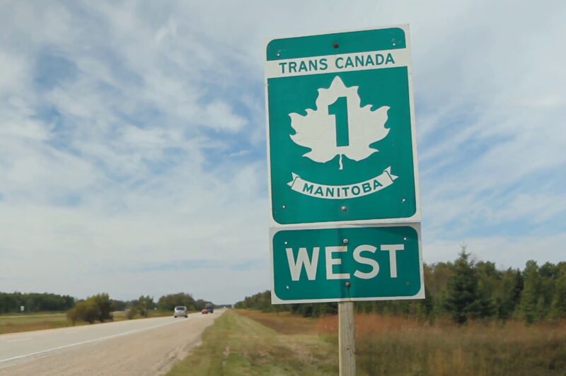 Distraction au volant : les amendes passent 203 $ à 672 $ au Manitoba article image