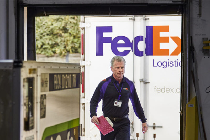 FedEx Trade Networks devient FedEx Logistics article image