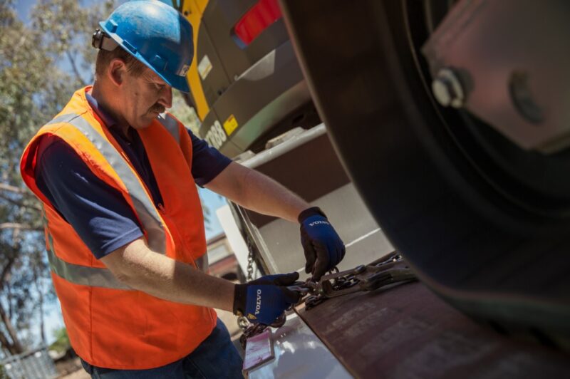 Pénurie de main-d’œuvre – Québec se met à l’ouvrage et contacte les employeurs article image