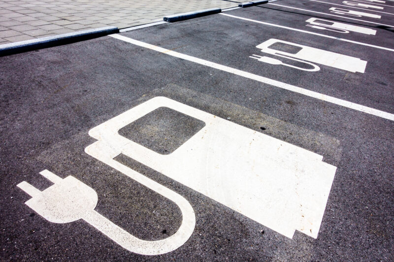 Camions électriques : l’infrastructure de recharge prend forme au Québec article image