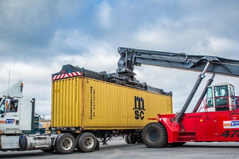 Après les débardeurs, nouvelle menace de conflit au port de Montréal article image