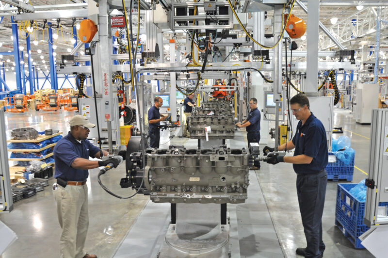 Paccar fait le plein de profits et investit dans la production de moteurs MX article image