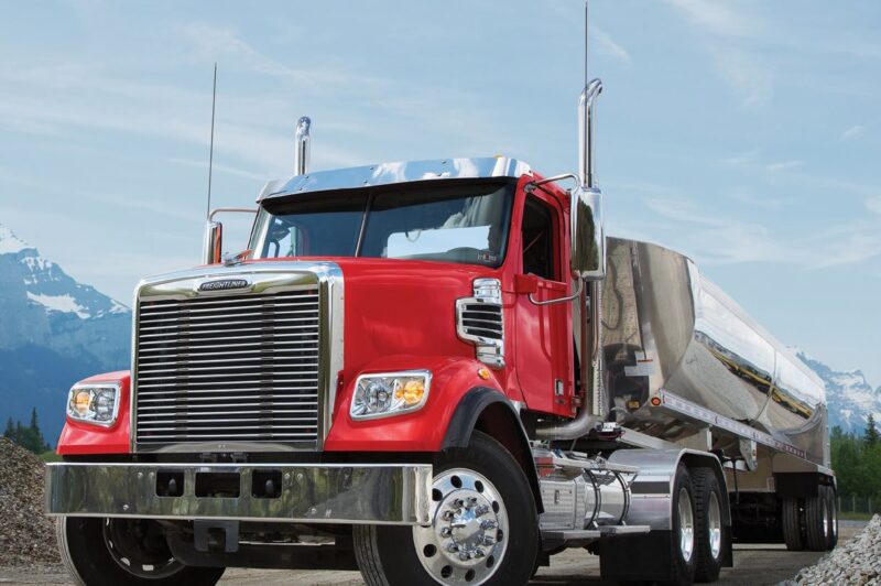 Rappel de Freightliner et Western Star – Feux de freinage article image