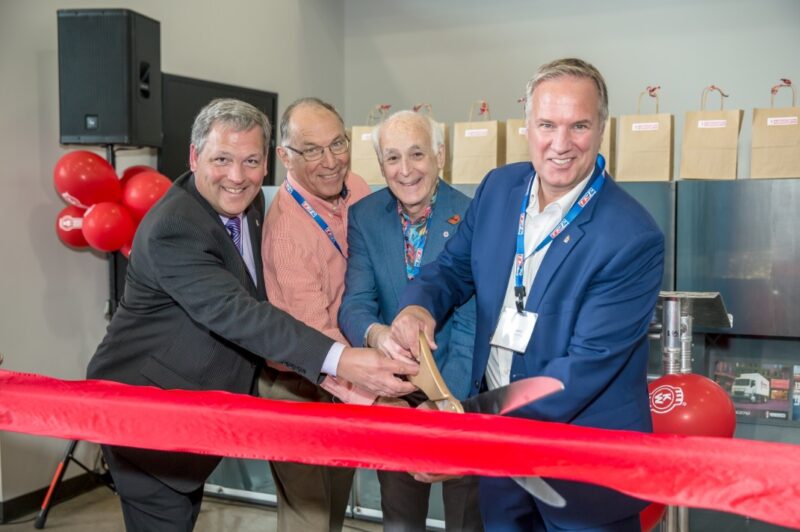Kenworth Montréal étrenne de nouvelles installations améliorées et est certifié PremierCare Gold article image
