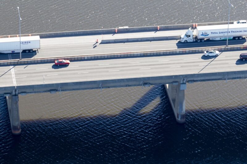 Une voie en moins sur le pont de l'Île-aux-Tourtes article image