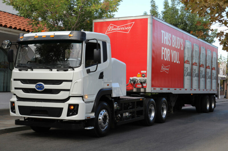 Bud rebrasse sa recette de camions électriques article image