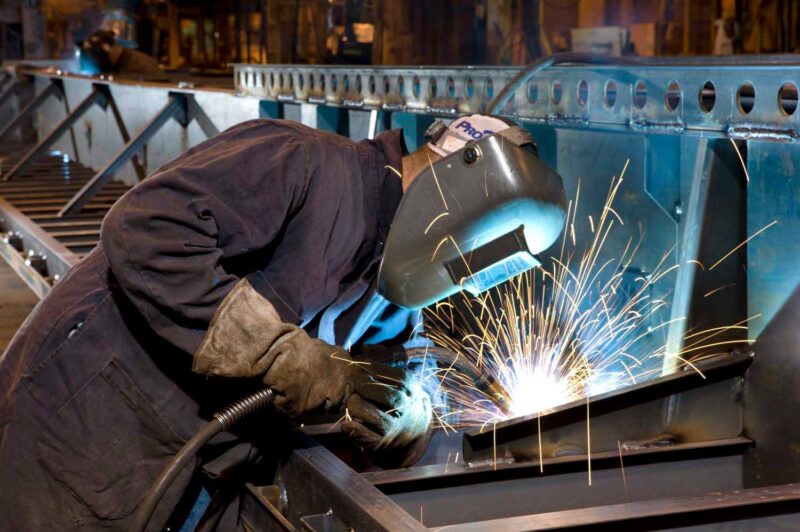 Manac achète Cobra Trailers – La fabrication se fera à Laurier-Station, dit Charles Dutil article image
