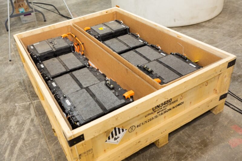 Québec injecte 4,8 millions $ dans le recyclage de batteries lithium-ion article image