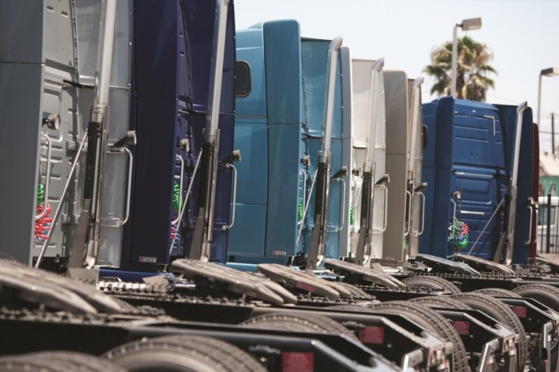 Que faire de tous ces camions et remorques en trop? article image
