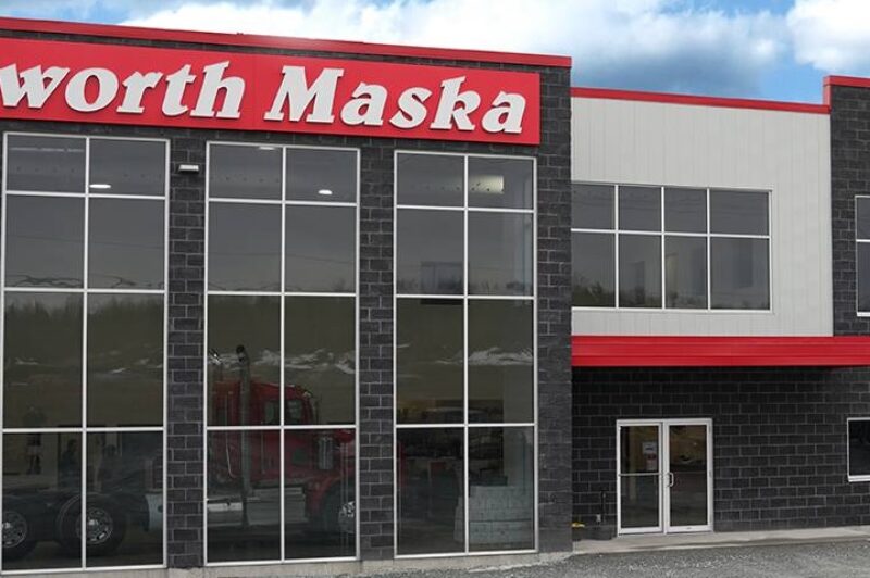 Kenworth Maska de Sherbrooke devient bannière PacLease article image