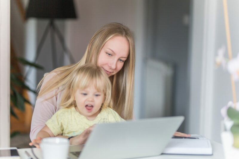 Covid-19: les défis de la conciliation travail-famille article image