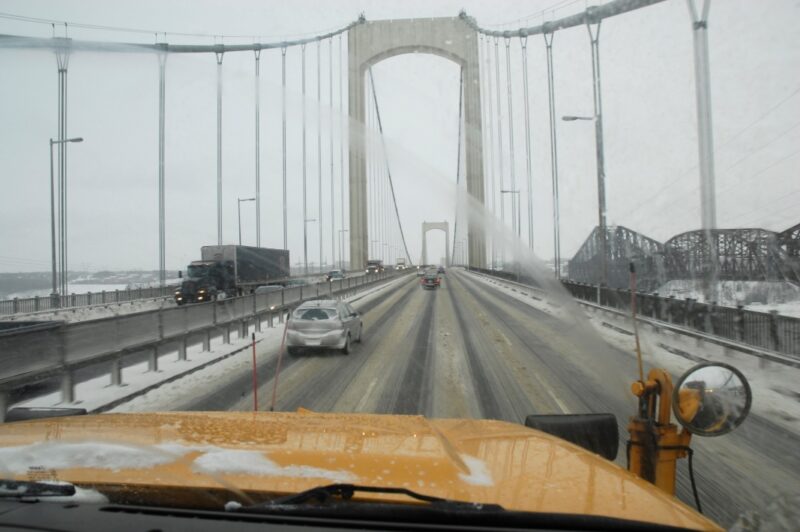 Québec : Une seule voie par direction sur le pont Pierre-Laporte dans la nuit de jeudi à vendredi article image