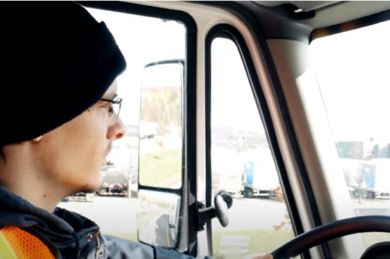 RHCC obtient un financement pour 335 placements d'étudiants dans les secteurs du camionnage et de la logistique article image