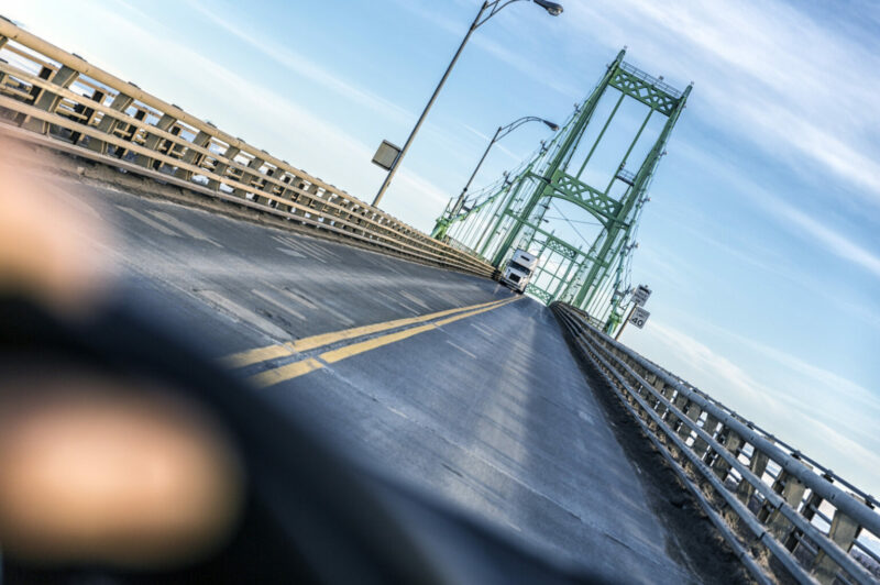 ArriveCan permet aux camionneurs de soumettre leurs informations d'avance article image