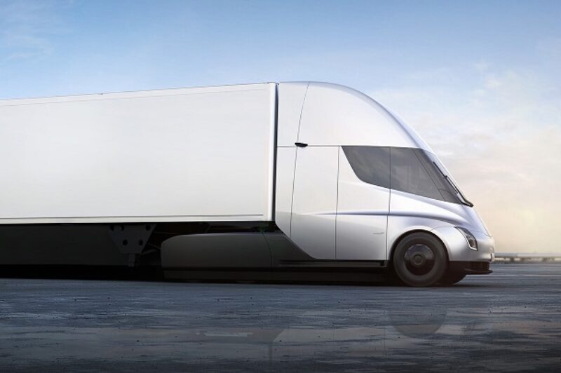 Walmart Canada a plus que triplé le nombre de commandes de semi-remorques Tesla article image