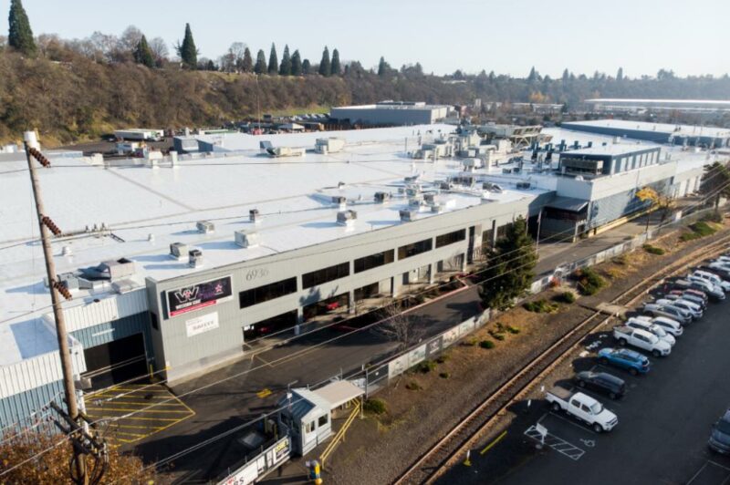 L'usine de DTNA à Portland ouvre la voie vers la carboneutralité article image