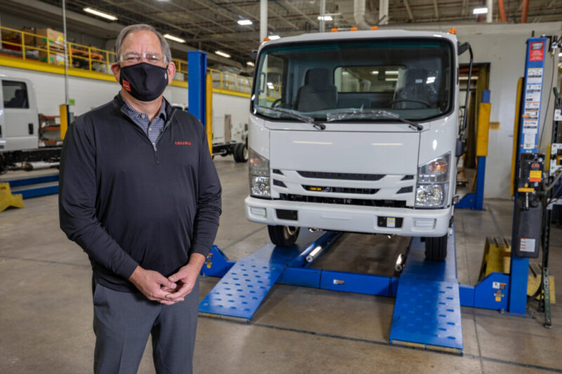Isuzu commence la production de camions de classe 5 à essence article image