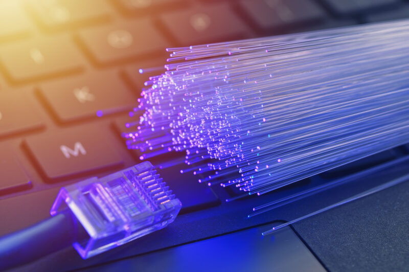 Internet haute vitesse et meilleure téléphonie mobile au Saguenay-Lac-Saint-Jean article image
