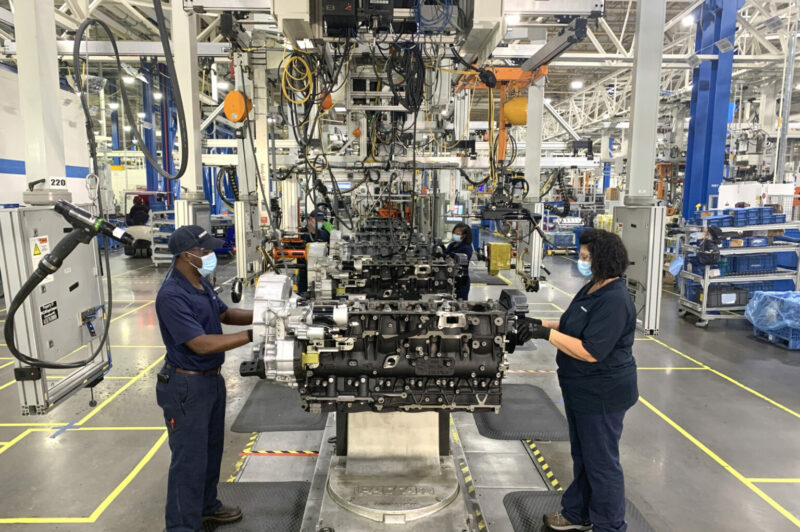 Paccar : La pénurie de semi-conducteurs nuit aux livraisons article image