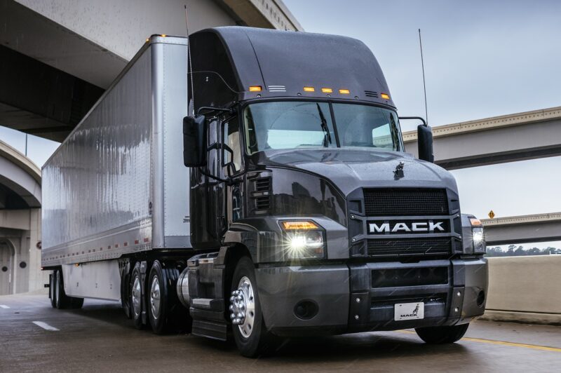 Rappel de Mack et Volvo – Enjoliveurs mal fixés article image