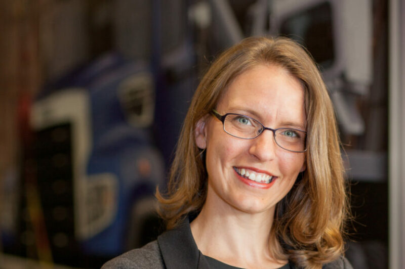 Mary Aufdemberg nommée directrice générale de la stratégie des produits et du développement des marchés pour DTNA article image