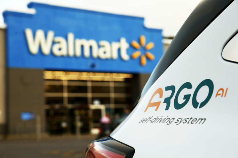 Walmart s’allie à Ford et Argo AI pour des livraisons autonomes article image