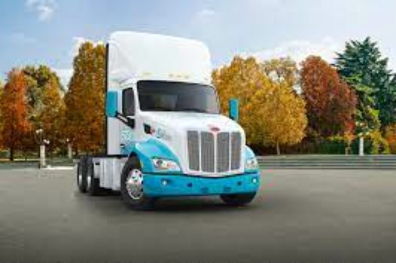 Kruger Énergie fait l'acquisition de deux Peterbilt 579 EV 100 % électriques article image