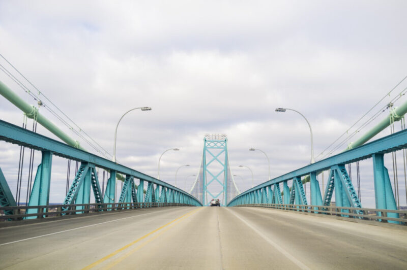 Dernière heure : le pont Ambassador entre le Canada et les États-Unis est maintenant rouvert article image