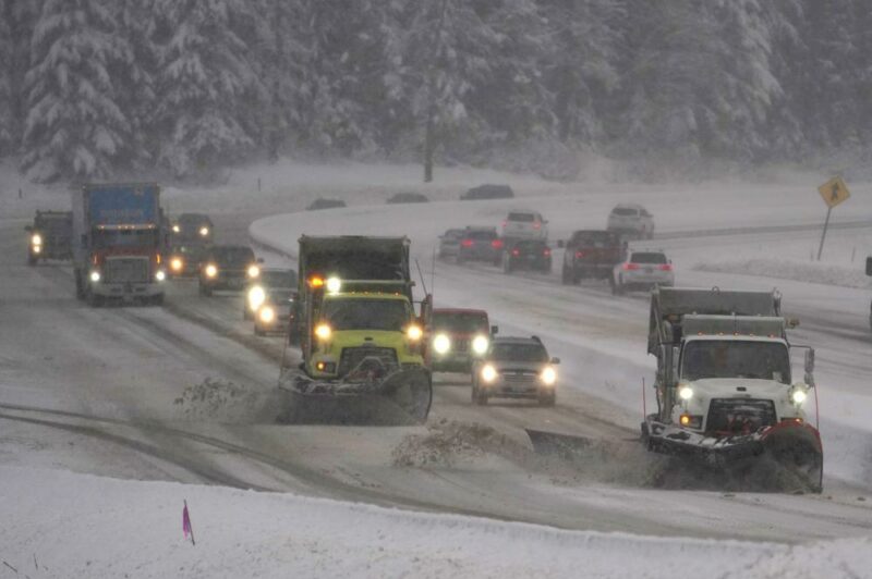 Pénurie de chauffeurs de chasse-neige aux États-Unis –  Le transport affecté article image