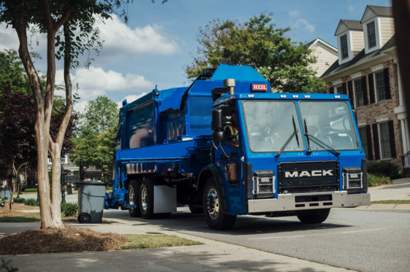 Hausses salariales pour le transport de déchets dans la région de Montréal article image