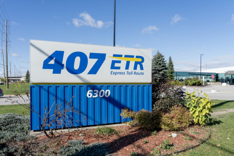 Le NPD et le Parti vert de l'Ontario s'engagent à supprimer les péages pour les camions sur l'autoroute 407 article image