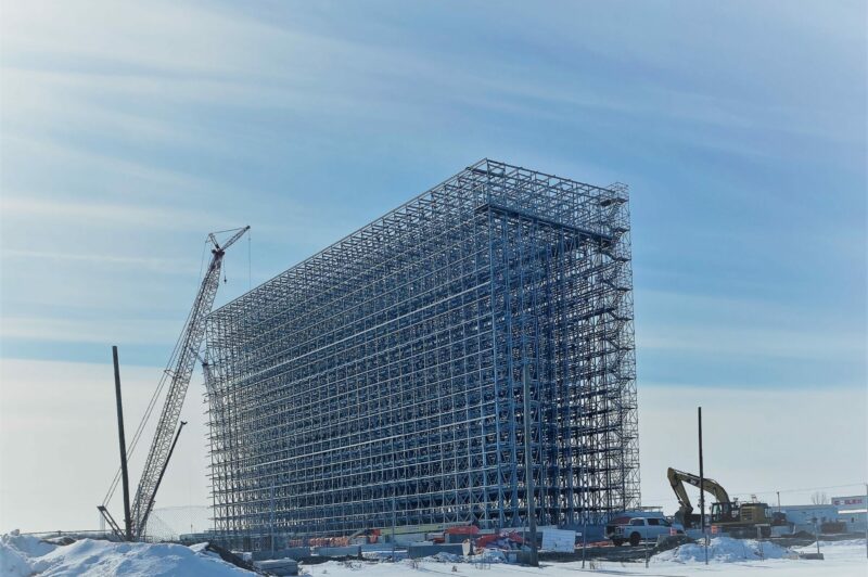 Le centre de distribution automatisé de Groupe Robert prend forme à Varennes article image