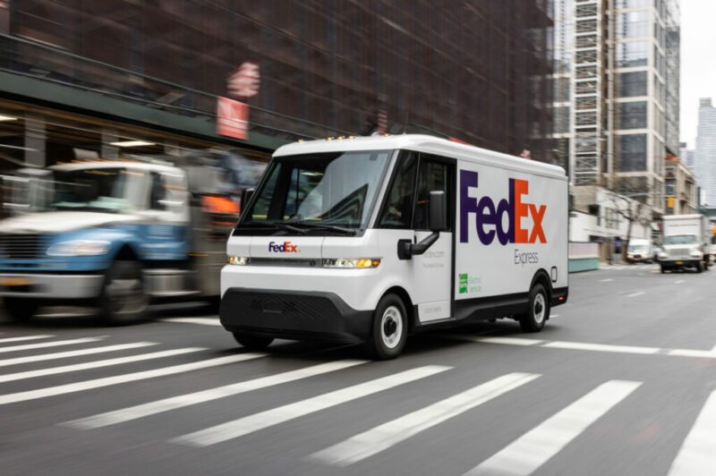 Le fourgon électrique BrightDrop établit un record d’autonomie article image
